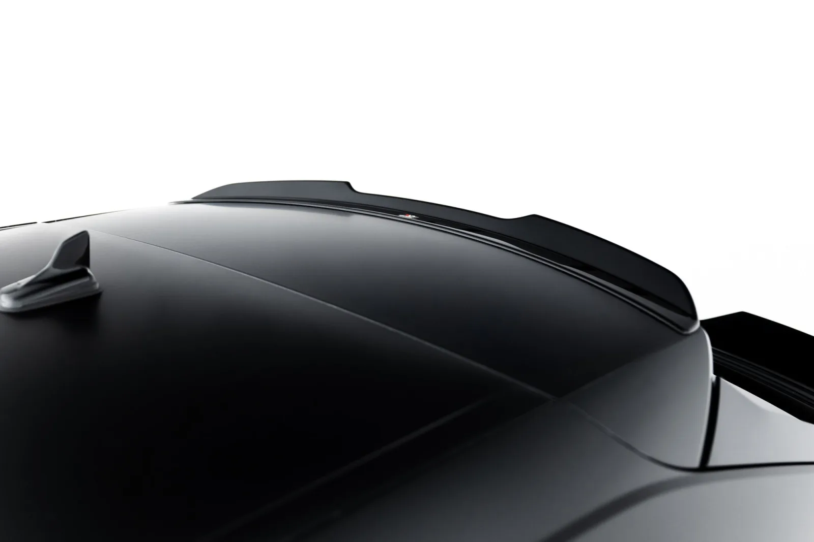 Upper Spoiler Cap compatible with Audi Q8 / Q8 S-line / SQ8 Mk1