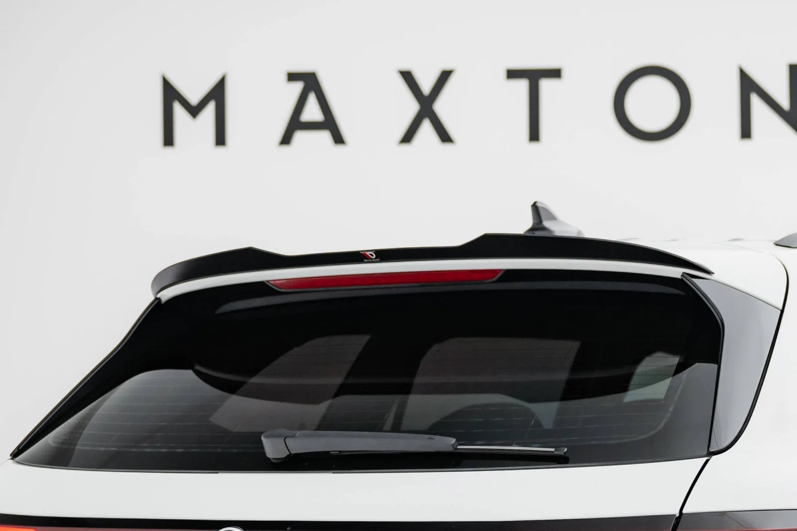 Spoiler Cap compatible with Volkswagen Passat B9