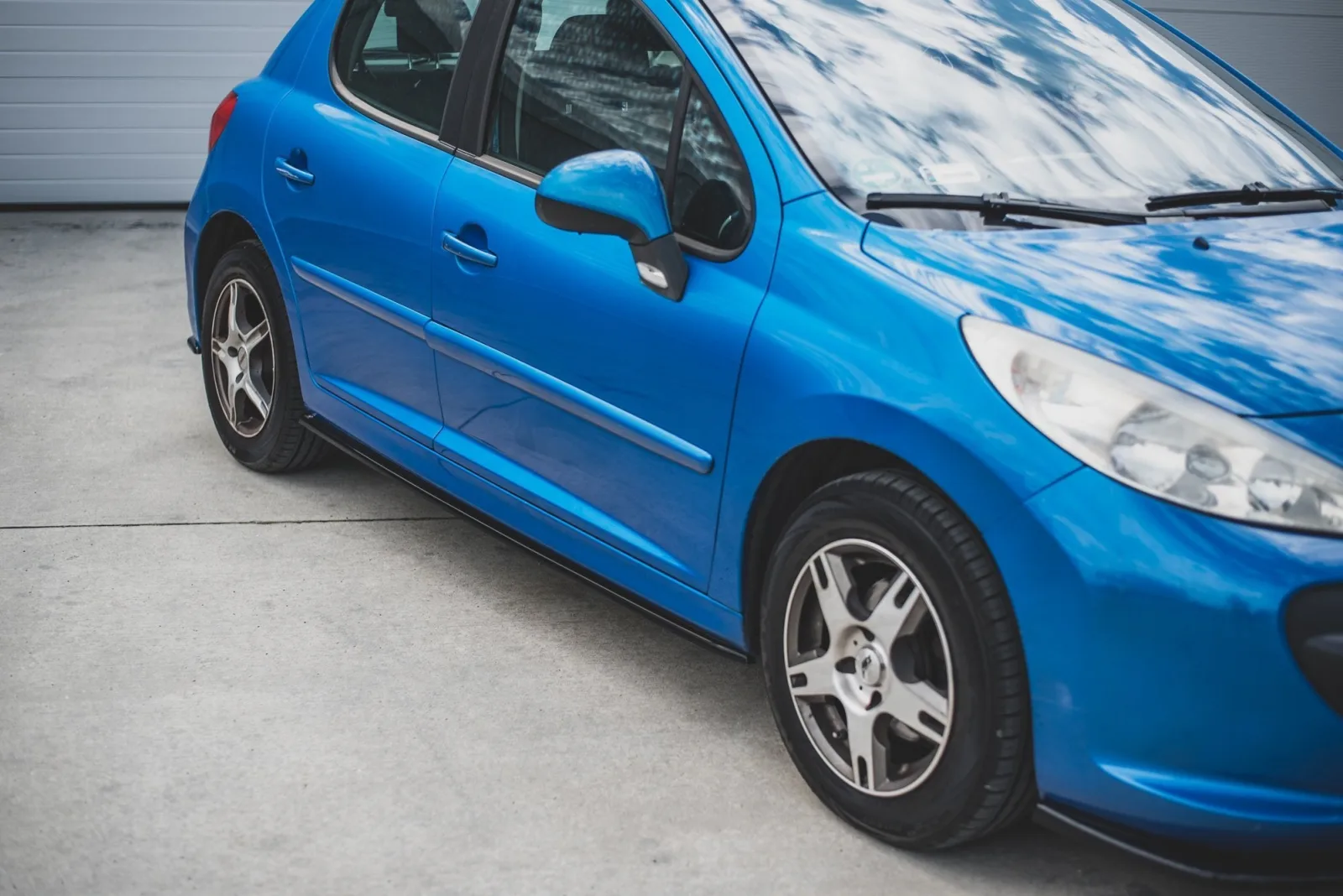 Side Skirts Diffusers compatible with Peugeot 207 Sport