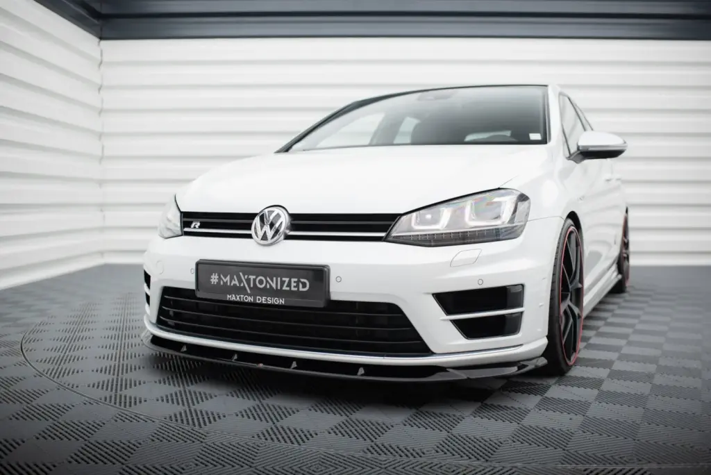 Front Splitter V.6 compatible with Volkswagen Golf R / R-Line Mk7