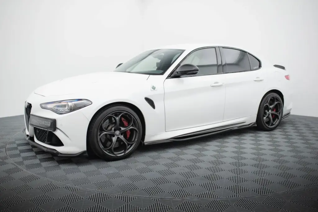 Set of Splitters compatible with Alfa Romeo Giulia Quadrifoglio