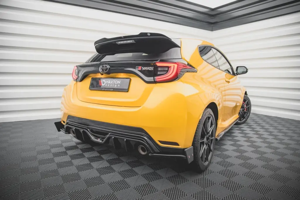 Rear Side Splitters + Flaps V.4 compatible with Toyota GR Yaris Mk4