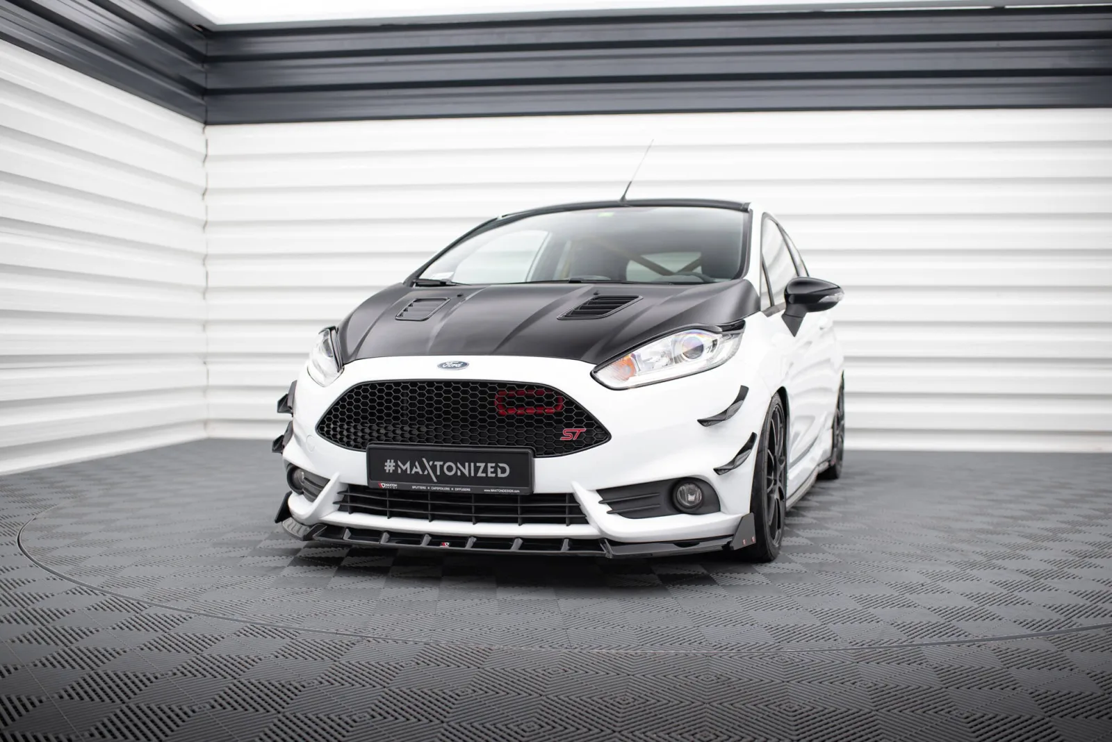 Front Splitter V.6 + Flaps compatible with Ford Fiesta ST Mk7 Facelift