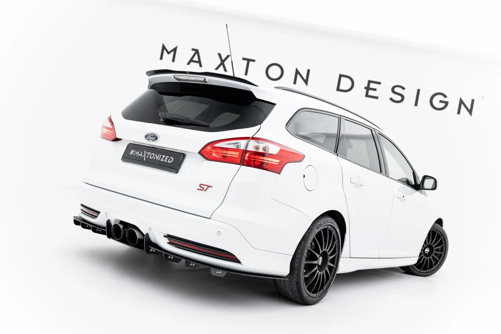 Rear Diffuser compatible with Ford Focus ST Mk3 Kombi