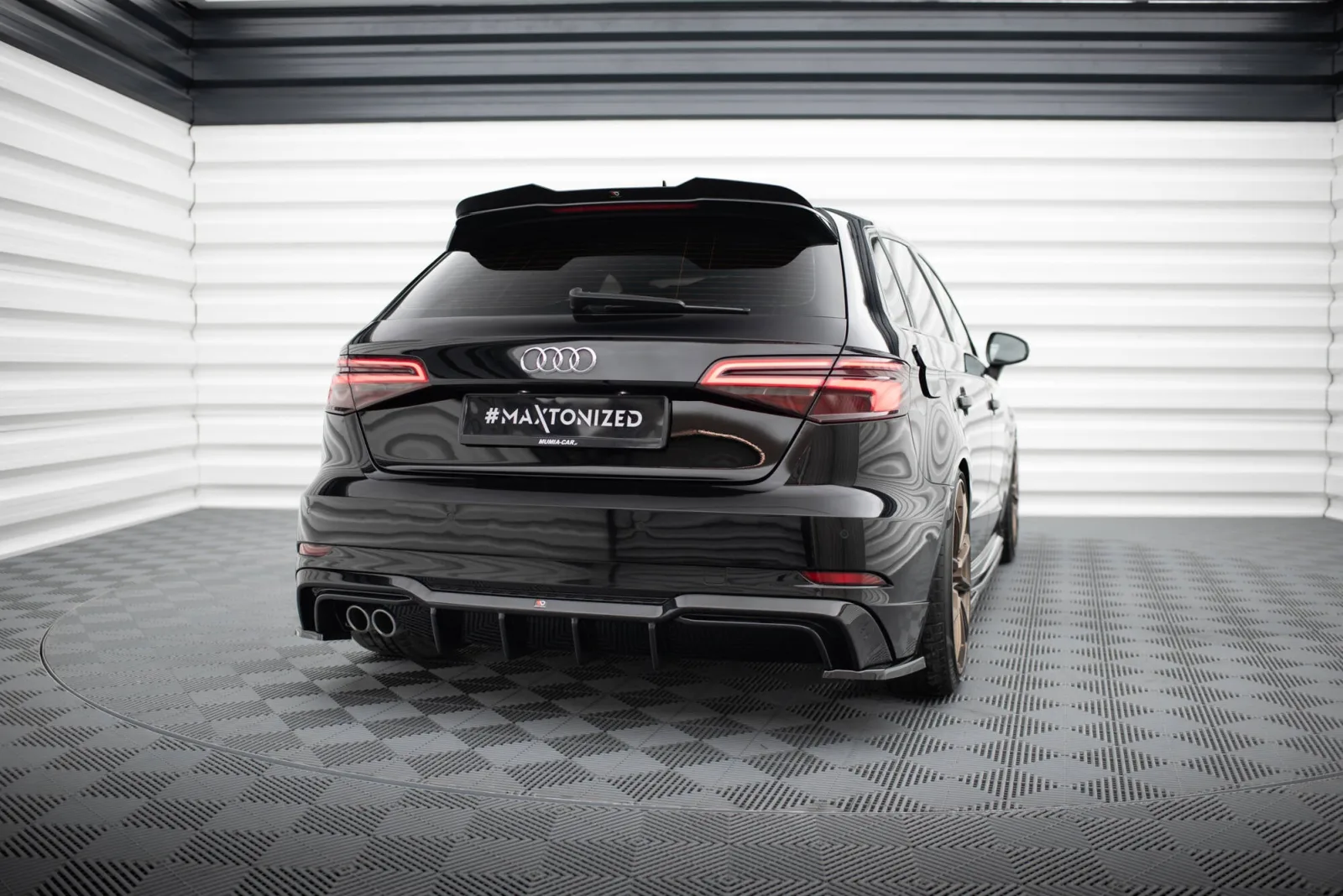Rear Valance compatible with Audi A3 S-Line Sportback 8V Facelift (Version with double exhausts on one side)