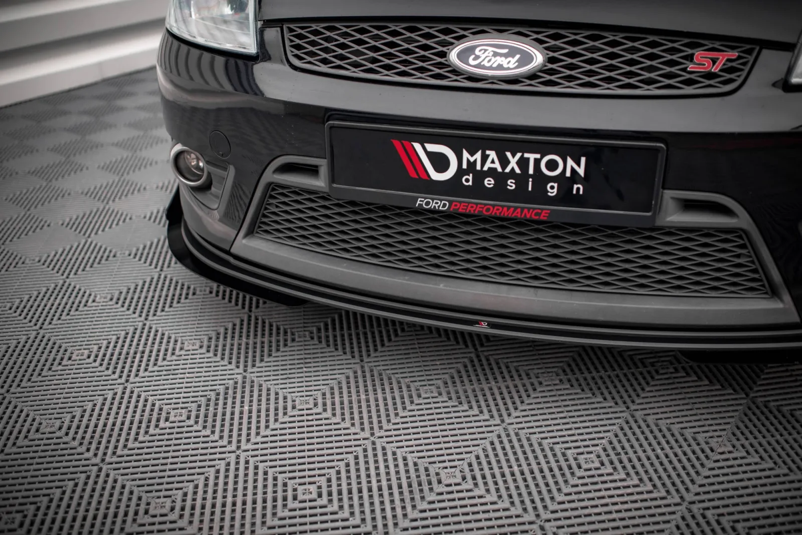 Front Flaps compatible with Ford Fiesta ST Mk6