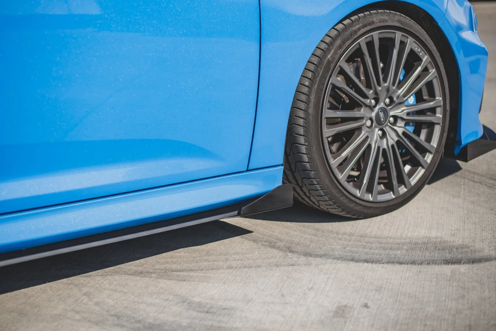 Side Flaps compatible with Ford Focus RS Mk3