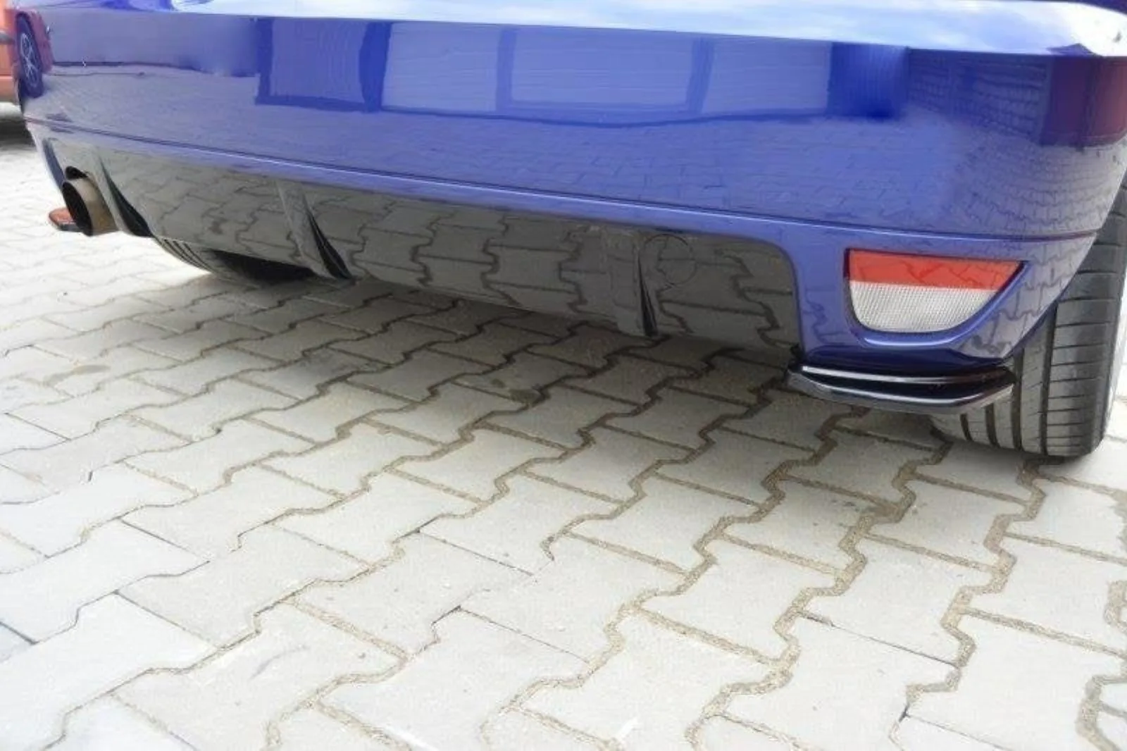 Rear Side Splitters compatible with Ford Focus RS Mk1