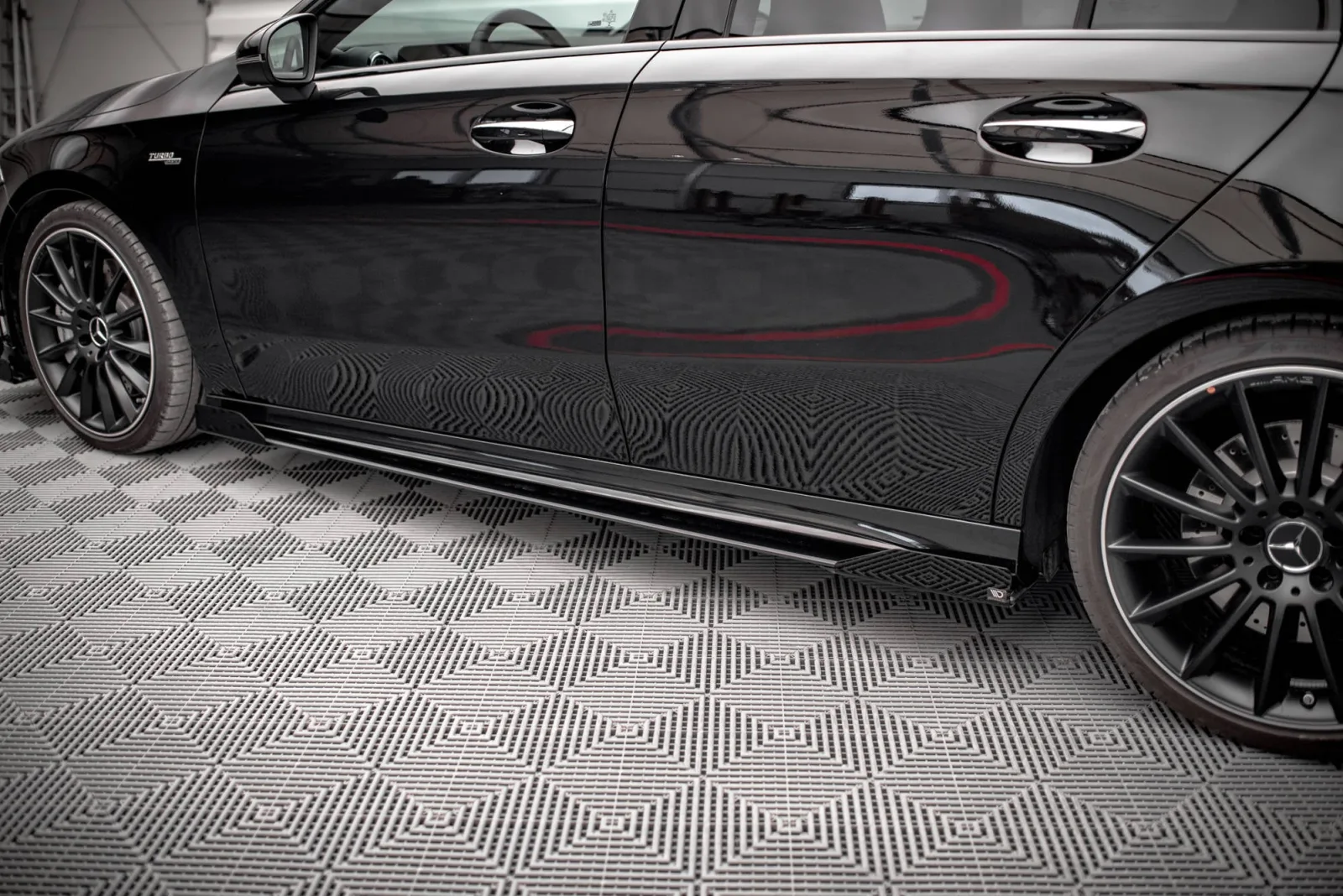 Side Flaps compatible with Mercedes A35 AMG / AMG-Line Aero Pack W177