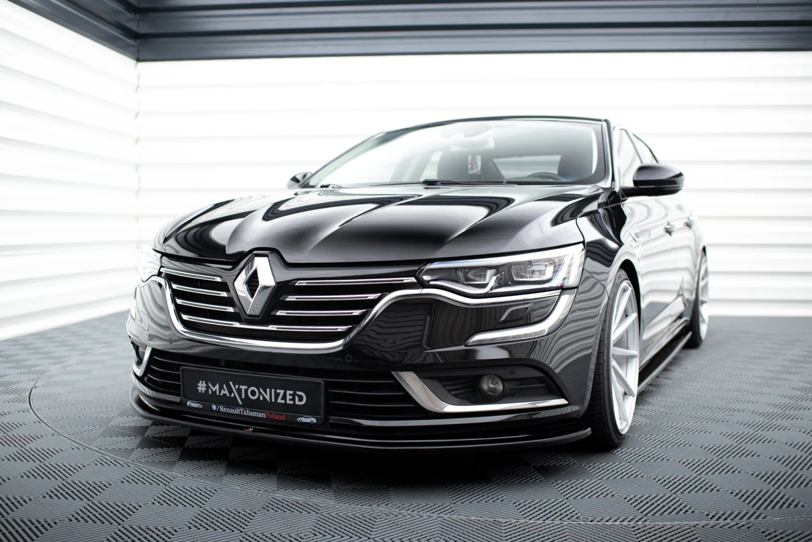 Front Splitter compatible with Renault Talisman