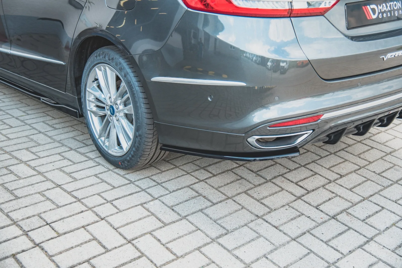 Rear Side Splitters compatible with Ford Mondeo Vignale Mk5 Facelift