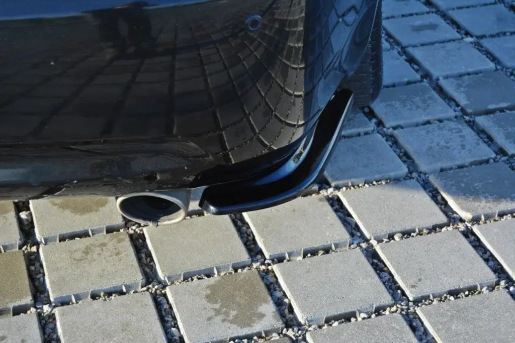 Rear Splitters compatible with Infiniti G37 Sedan