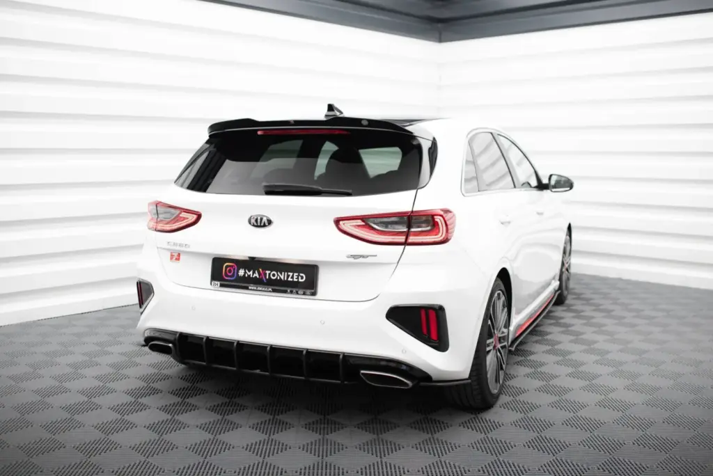 Rear Diffuser Street Pro compatible with Kia Ceed GT Mk3