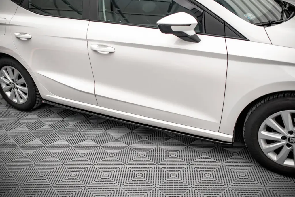 Side Skirts Diffusers V.1 compatible with Seat Ibiza FR/ Standard Mk5