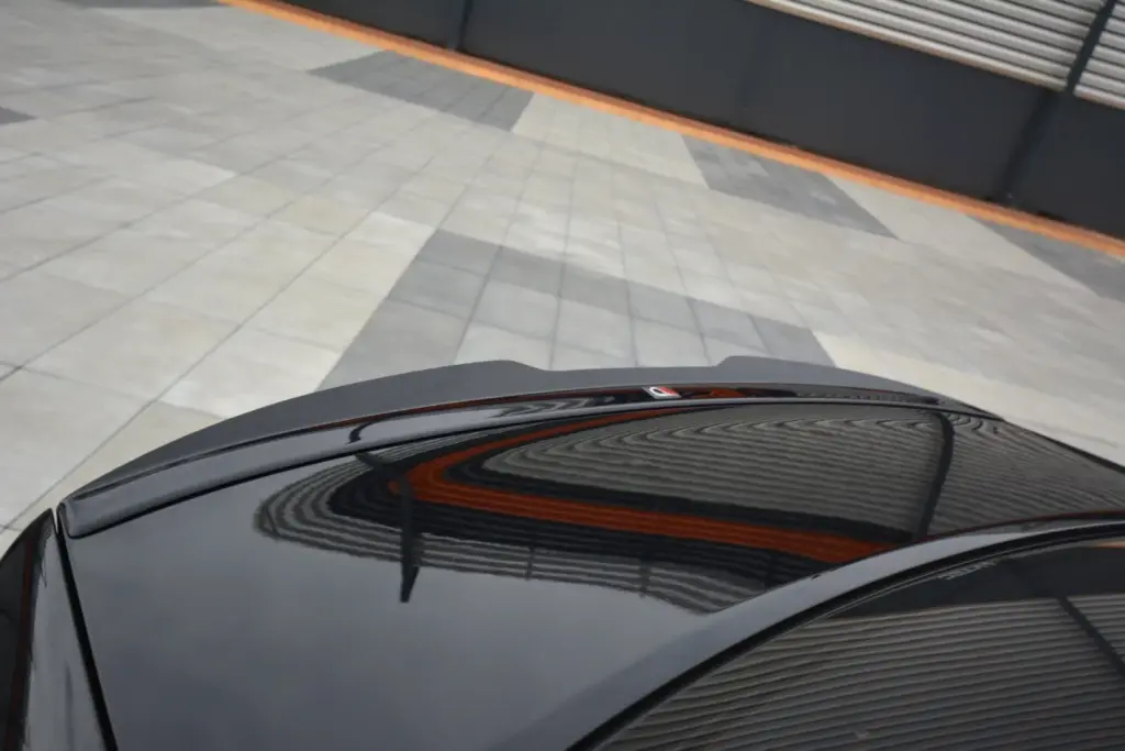 Spoiler Cap compatible with HONDA ACCORD MK8. (CU-SERIES) PRE-FACELIFT SEDAN