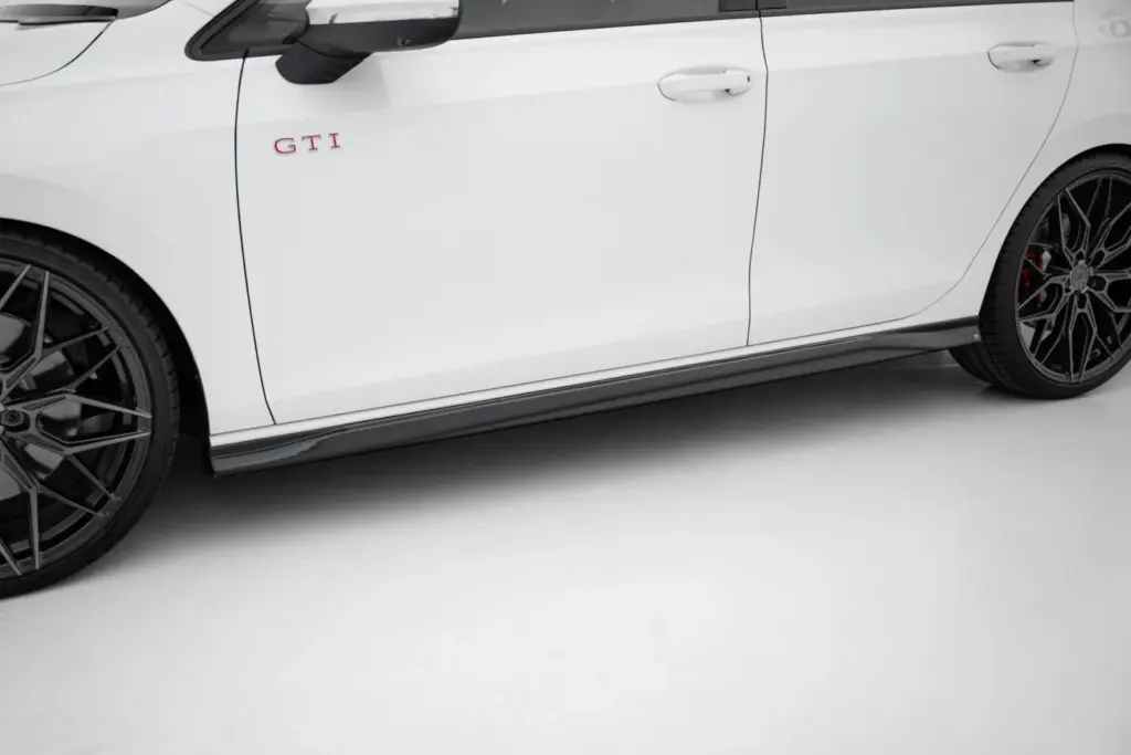 Side Skirts Diffusers V.3 compatible with Volkswagen Golf GTI / GTE / GTI Clubsport / GTD / R-Line Mk8