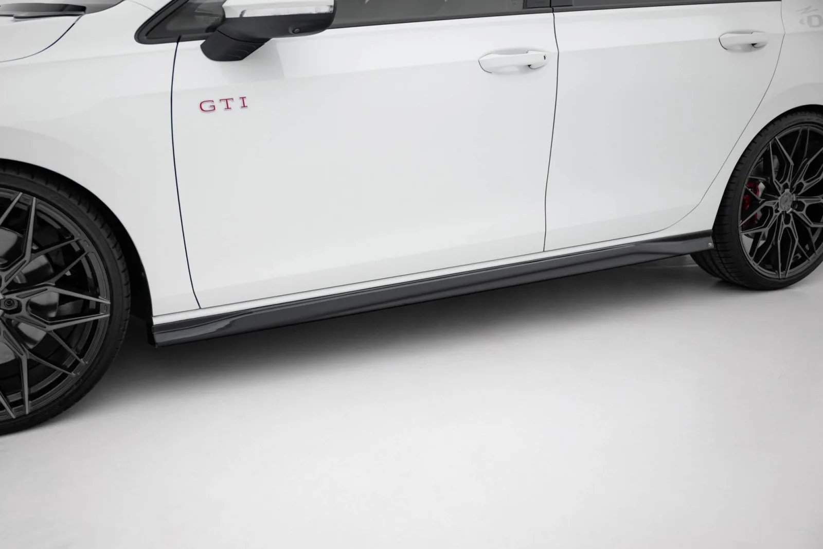 Side Skirts Diffusers V.3 compatible with Volkswagen Golf GTI / GTE / GTI Clubsport / GTD / R-Line Mk8