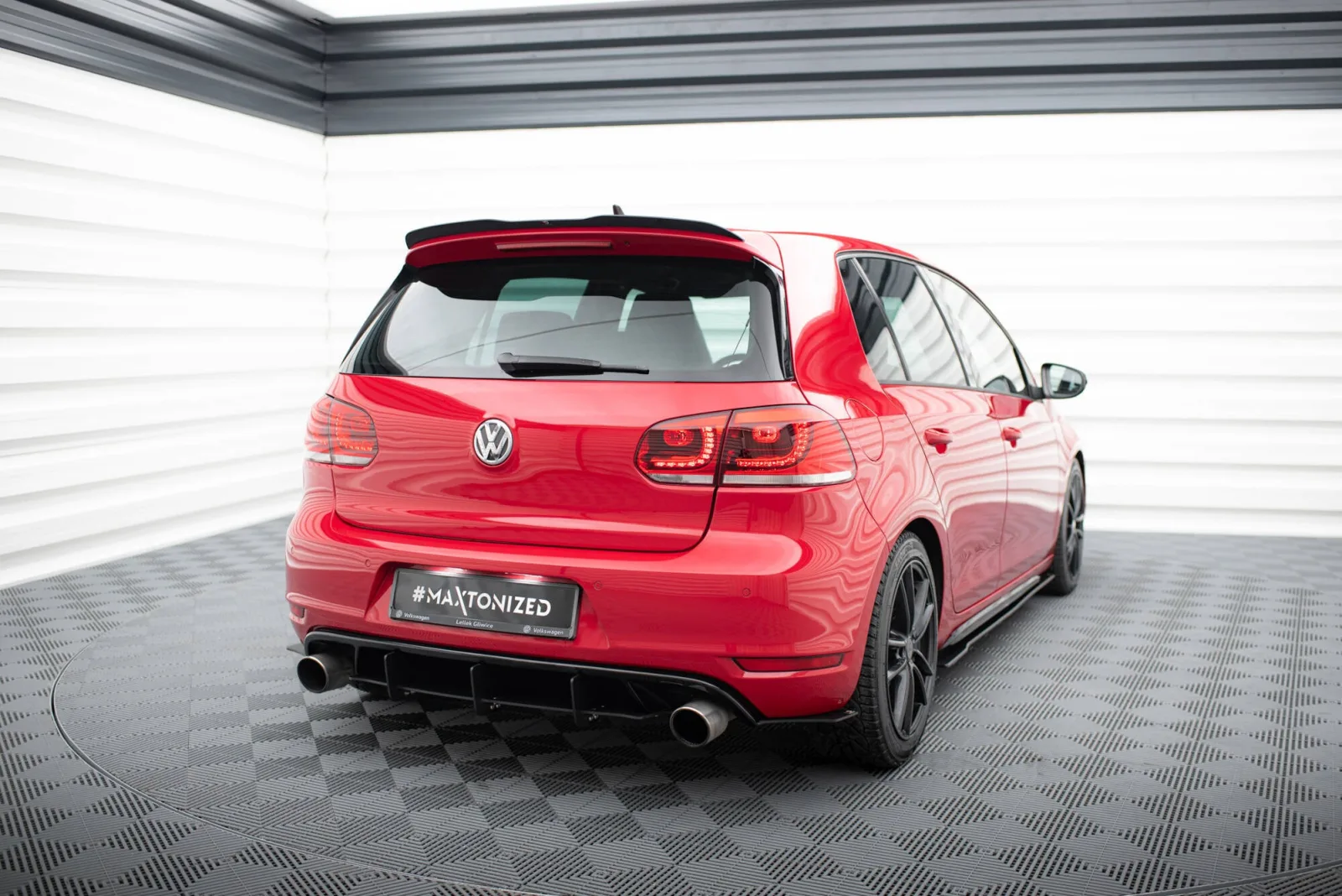 Rear Diffuser i Rear Side SplittersVW Golf 6 GTI / 35th