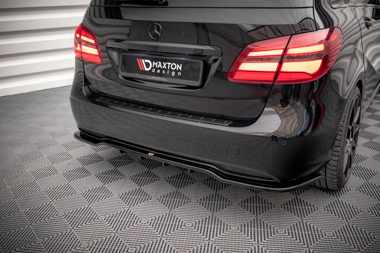 Rear Splitter (With Diffuser) compatible with Mercedes-Benz B W246 Facelift