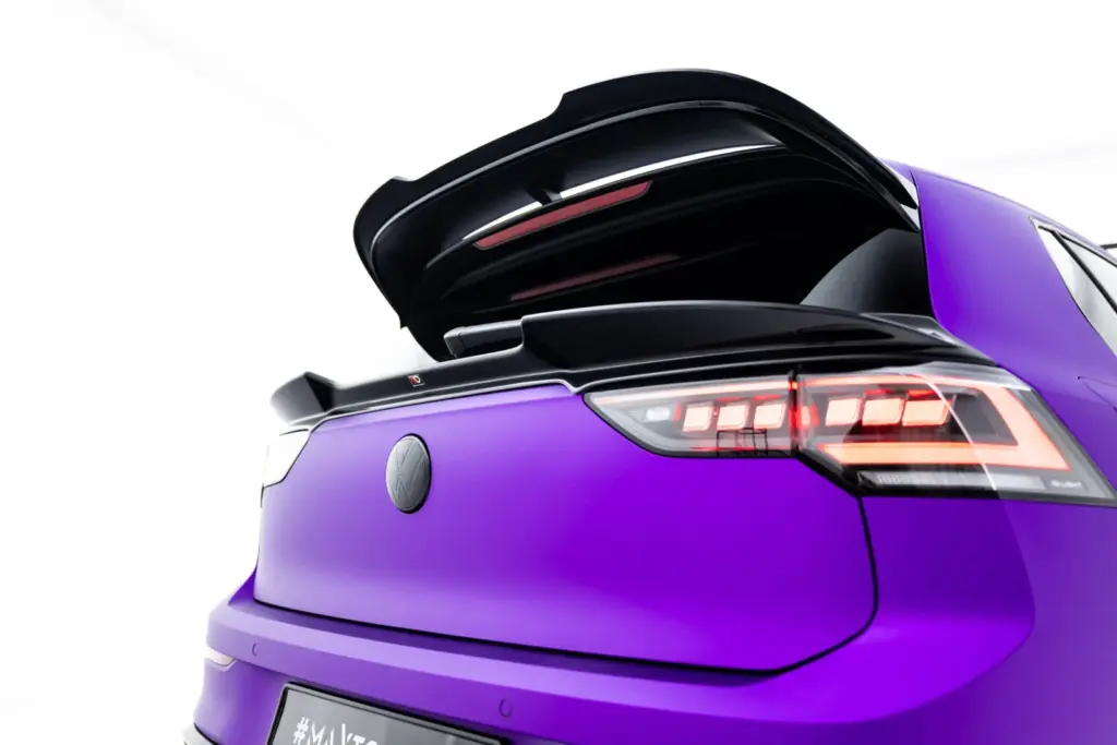 Lower Spoiler Cap 3D compatible with Volkswagen Golf R Mk8 Facelift
