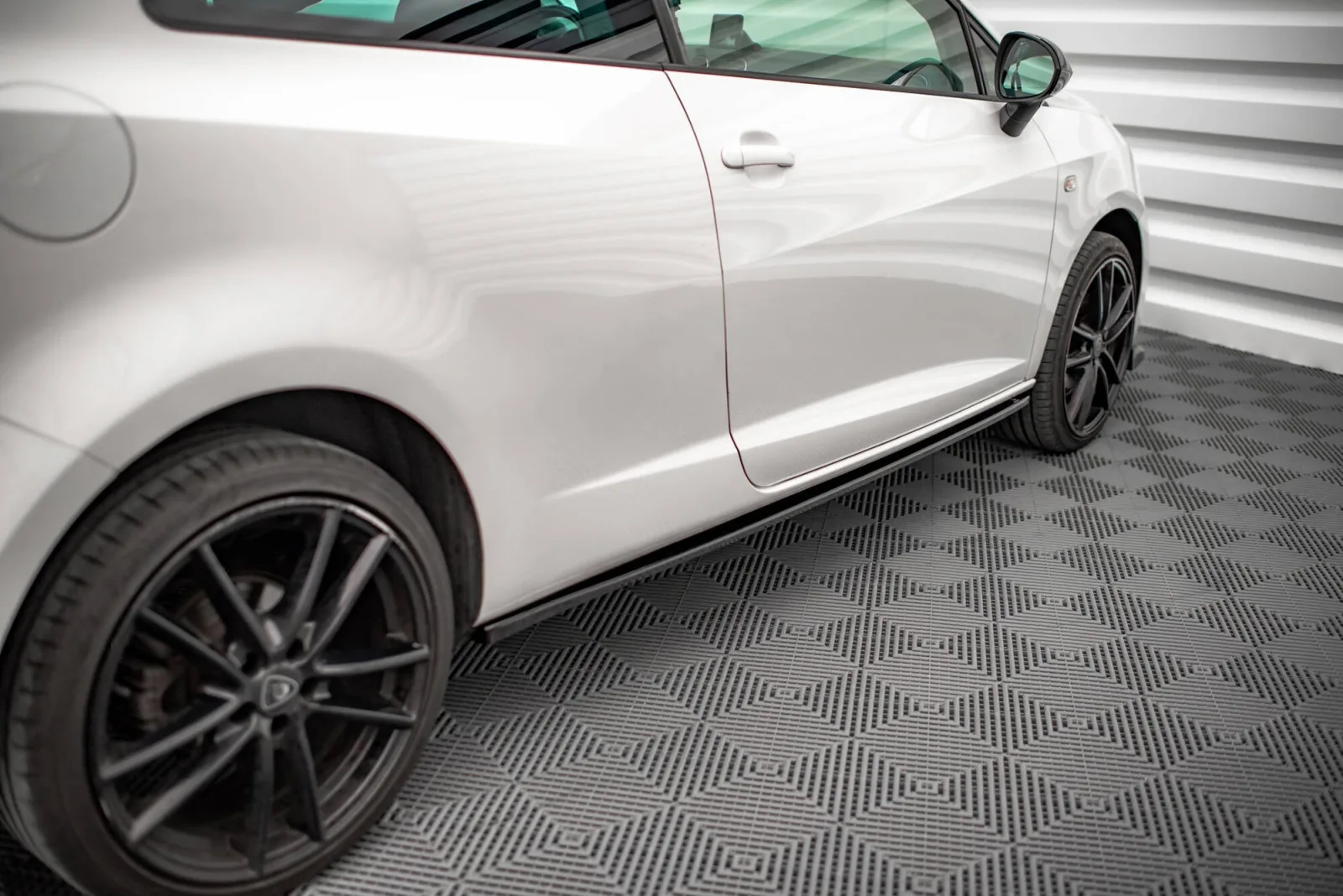 Side Skirts Diffusers compatible with Seat Ibiza FR SC Mk4 Facelift