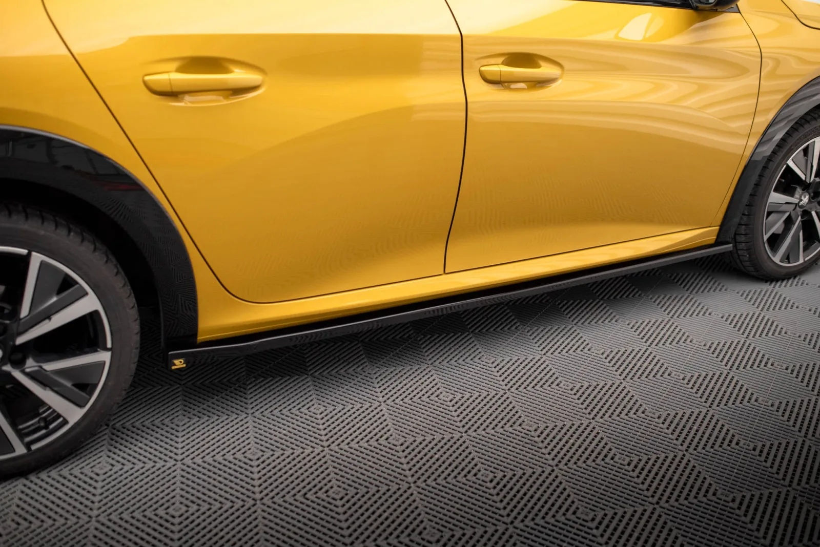 Side Skirts Diffusers compatible with Peugeot 208 GT Mk2