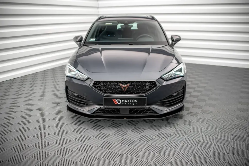 Front Splitter Street Pro compatible with Cupra Leon Mk1