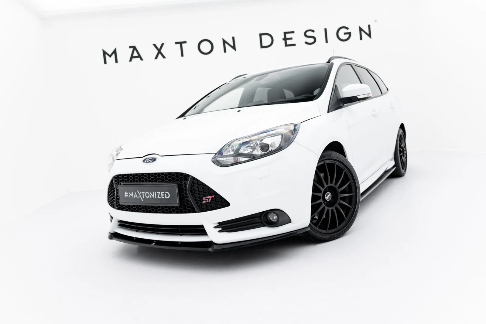Front Splitter compatible with Ford Focus ST Mk3 (Cupra)