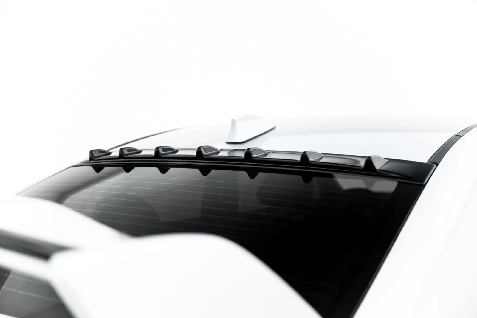 Rear Window Extension compatible with Subaru WRX STI Mk2