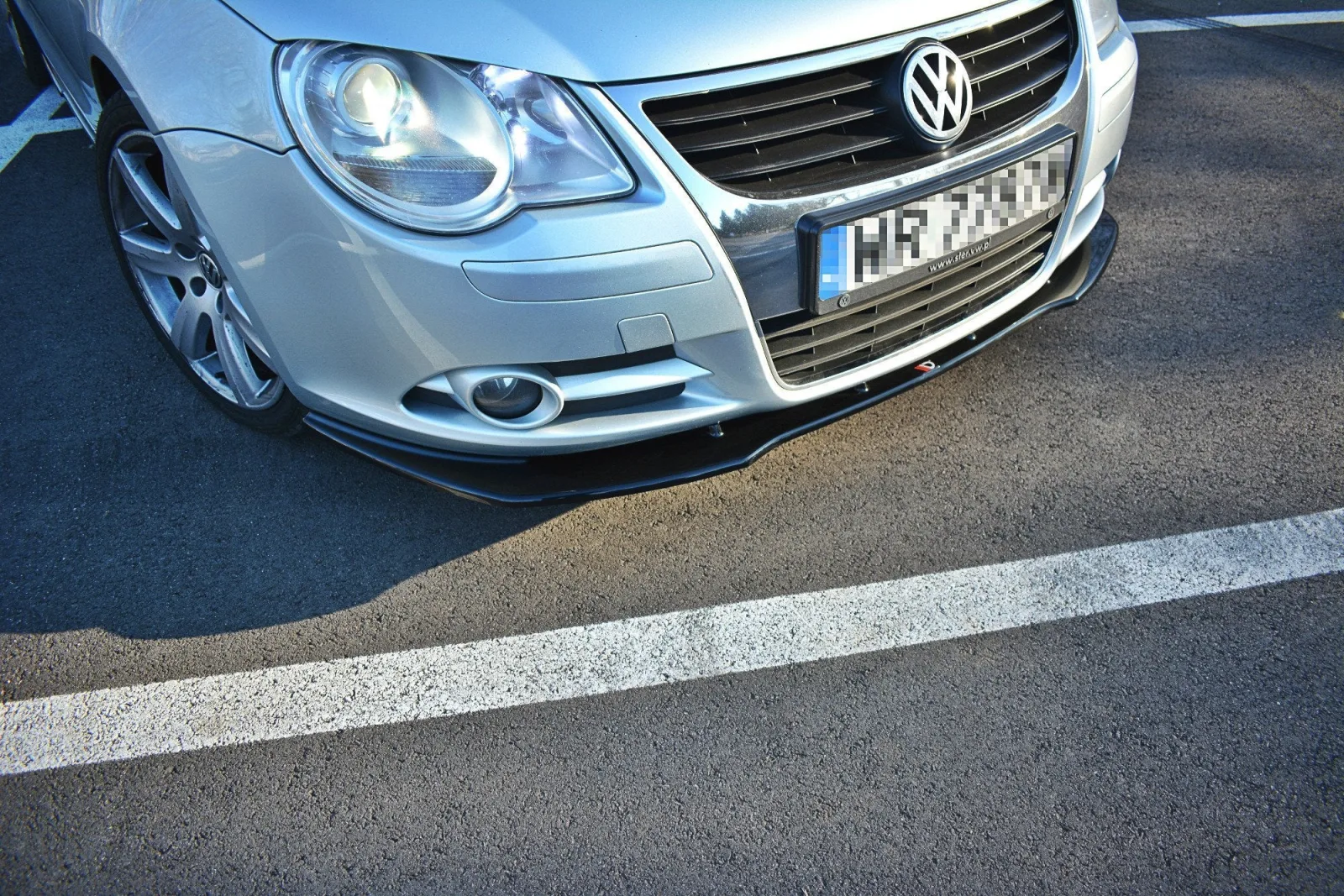 Front Splitter V.1 compatible with VW EOS