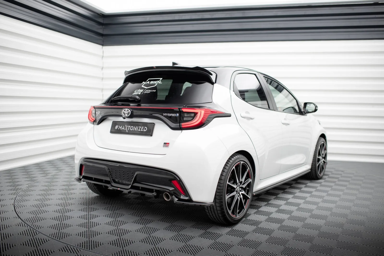 Rear Splitter (With Diffuser) compatible with Toyota Yaris GR Sport Mk4