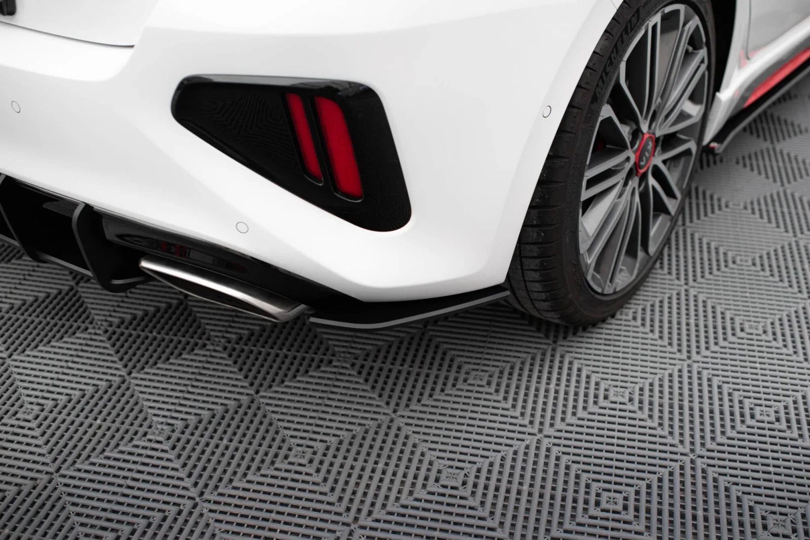 Rear Side Splitters Street Pro compatible with Kia Ceed GT Mk3