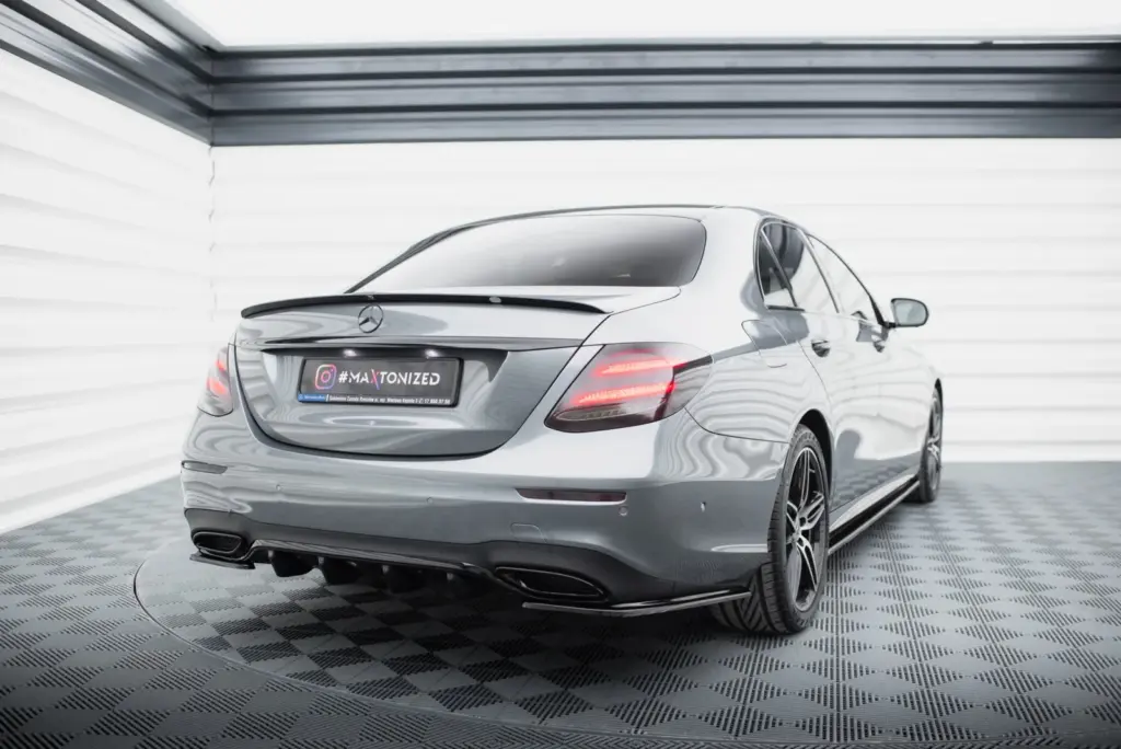 Rear Valance compatible with Mercedes-Benz E43 AMG / AMG-Line Sedan / Estate W213 / S213