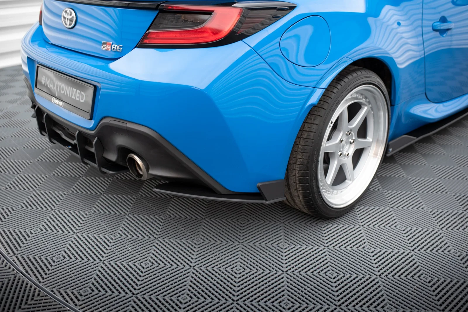 Rear Side Splitters Street Pro V.2 compatible with Toyota GR86 Mk1