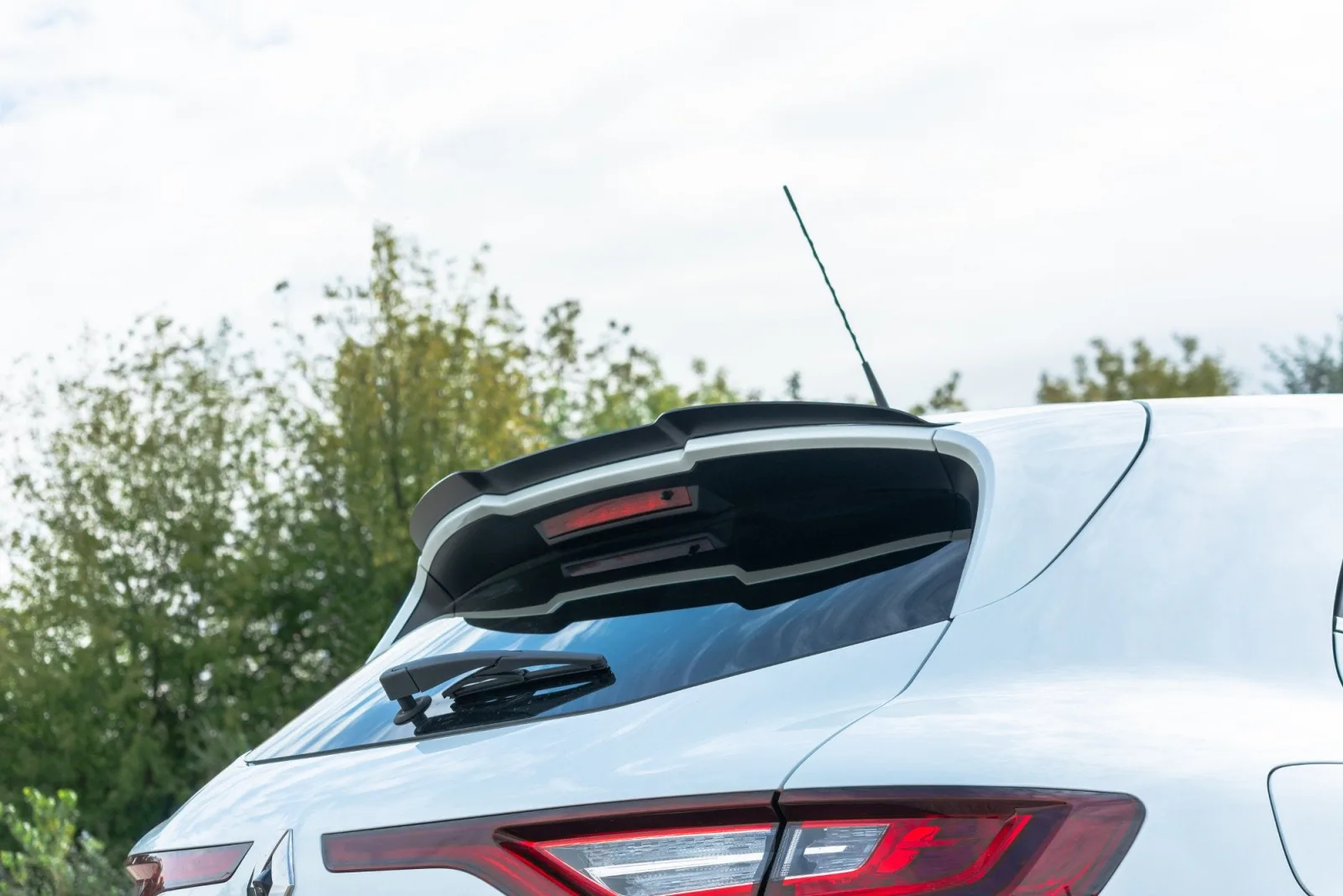 Spoiler Cap compatible with Renault Megane IV RS