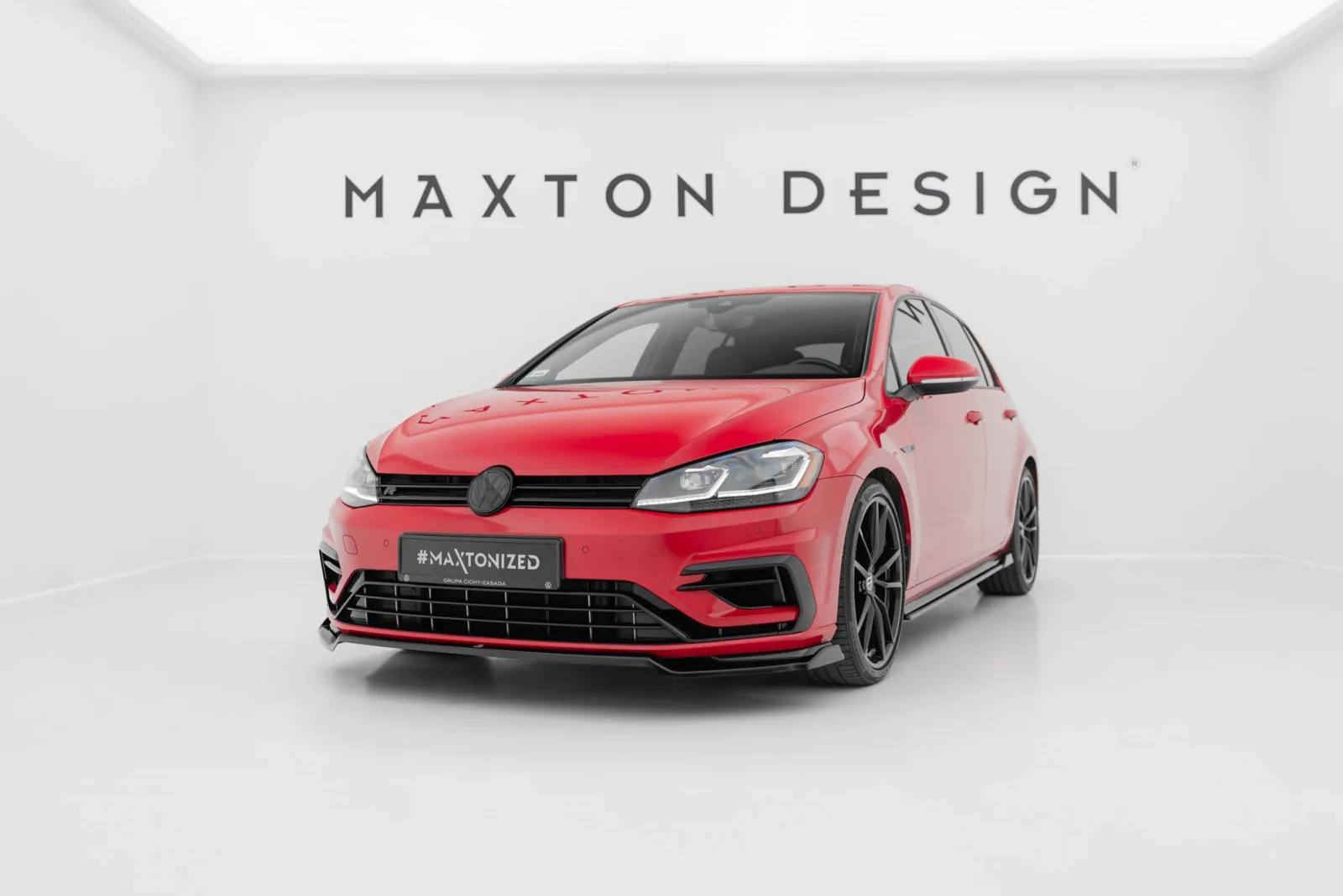 Front Splitter V.2 compatible with Volkswagen Golf R / R-Line Mk7 Facelift