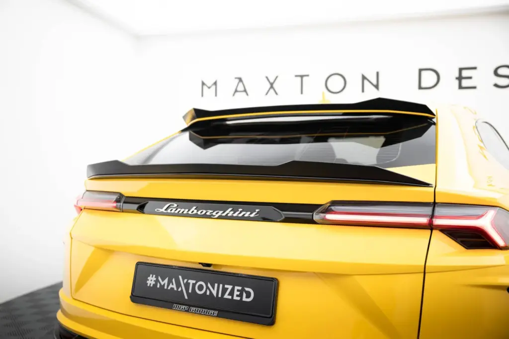 Lower Spoiler Cap compatible with Lamborghini Urus Mk1