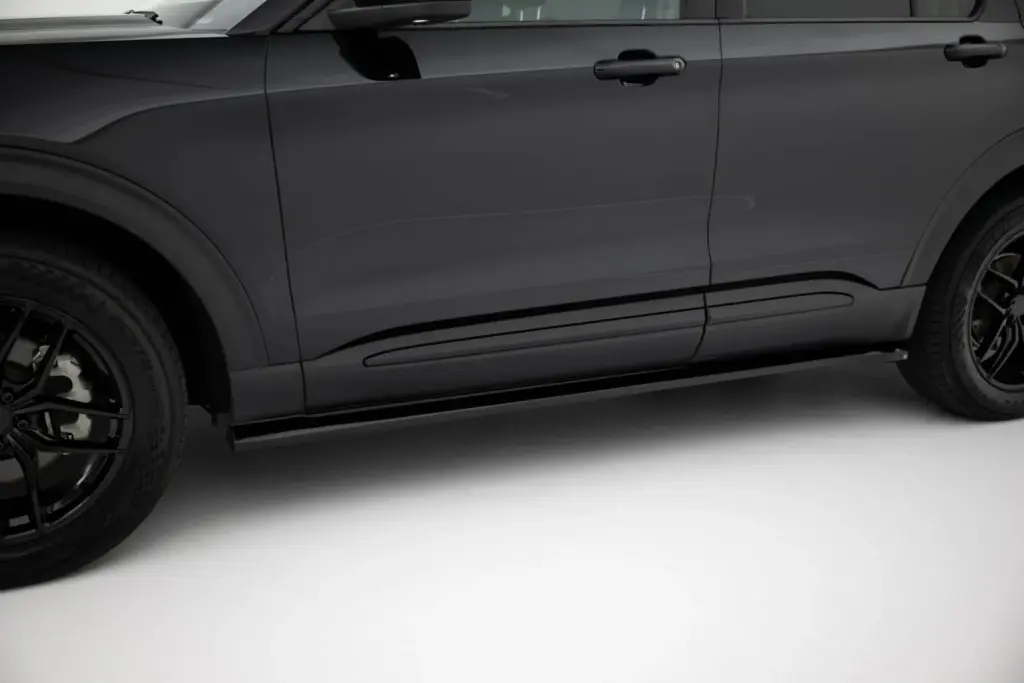 Side Skirts Diffusers compatible with Ford Explorer XLT Mk6