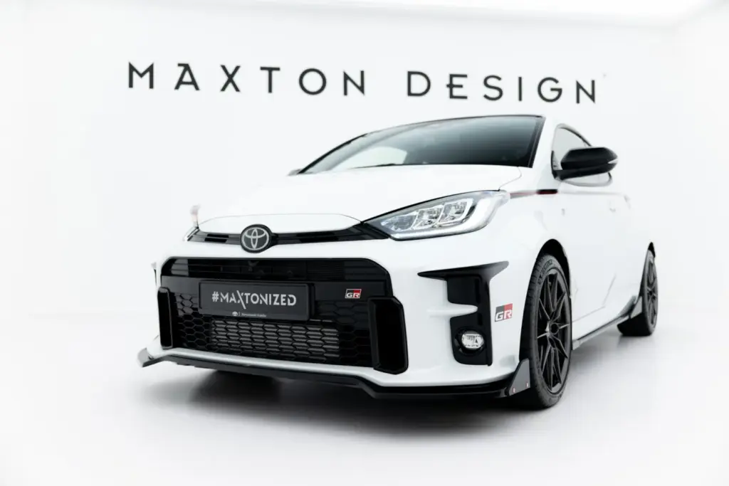 Front Splitter V.3 + Flaps compatible with Toyota GR Yaris Mk4
