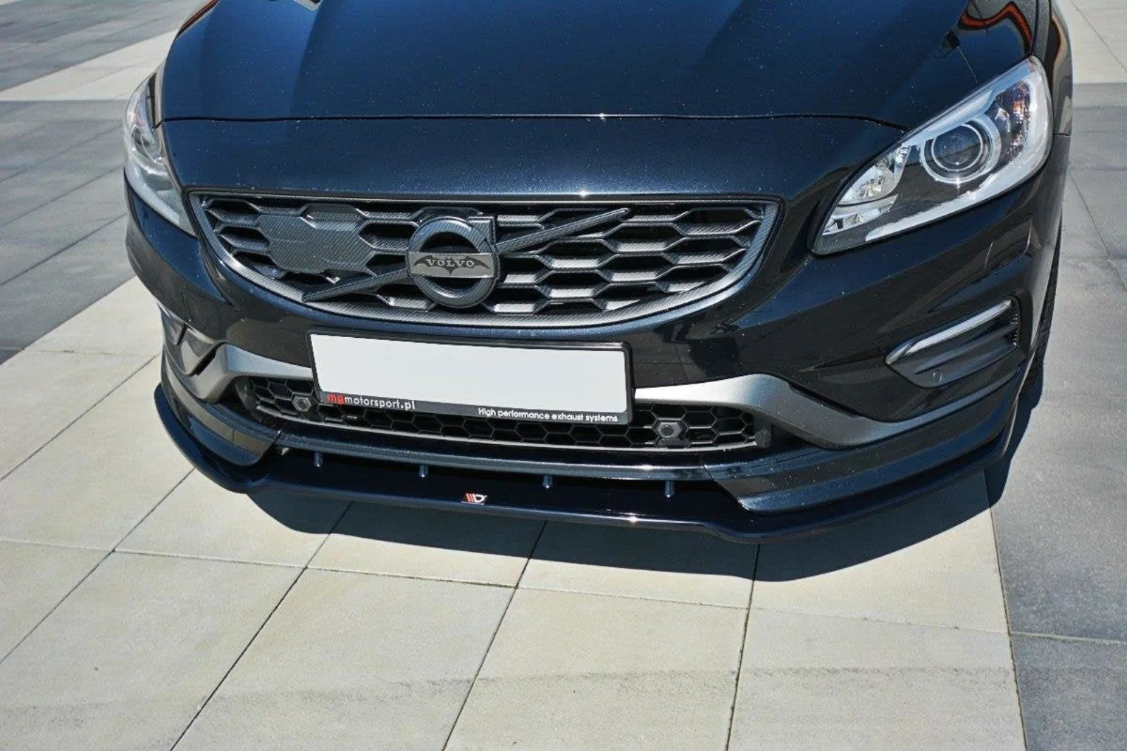 Front Splitter V.1 compatible with Volvo V60 Polestar Facelift