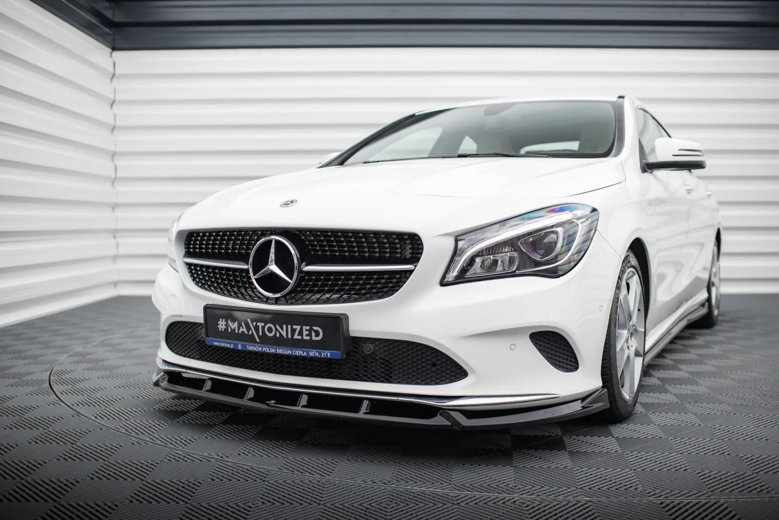 Front Splitter compatible with Mercedes-Benz CLA C117 Facelift