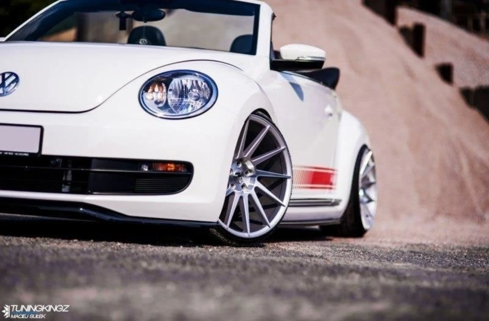 Front Splitter v.1 compatible with VW BEETLE