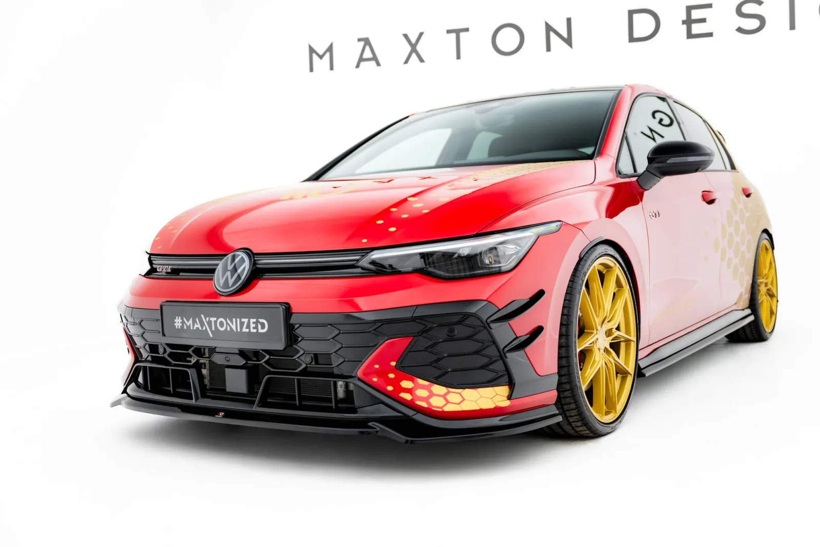 Front Splitter V.4 compatible with Volkswagen Golf GTI Clubsport Mk8 Facelift