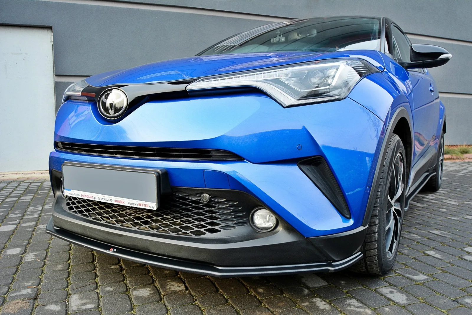 Front Splitter V.1 compatible with TOYOTA C-HR