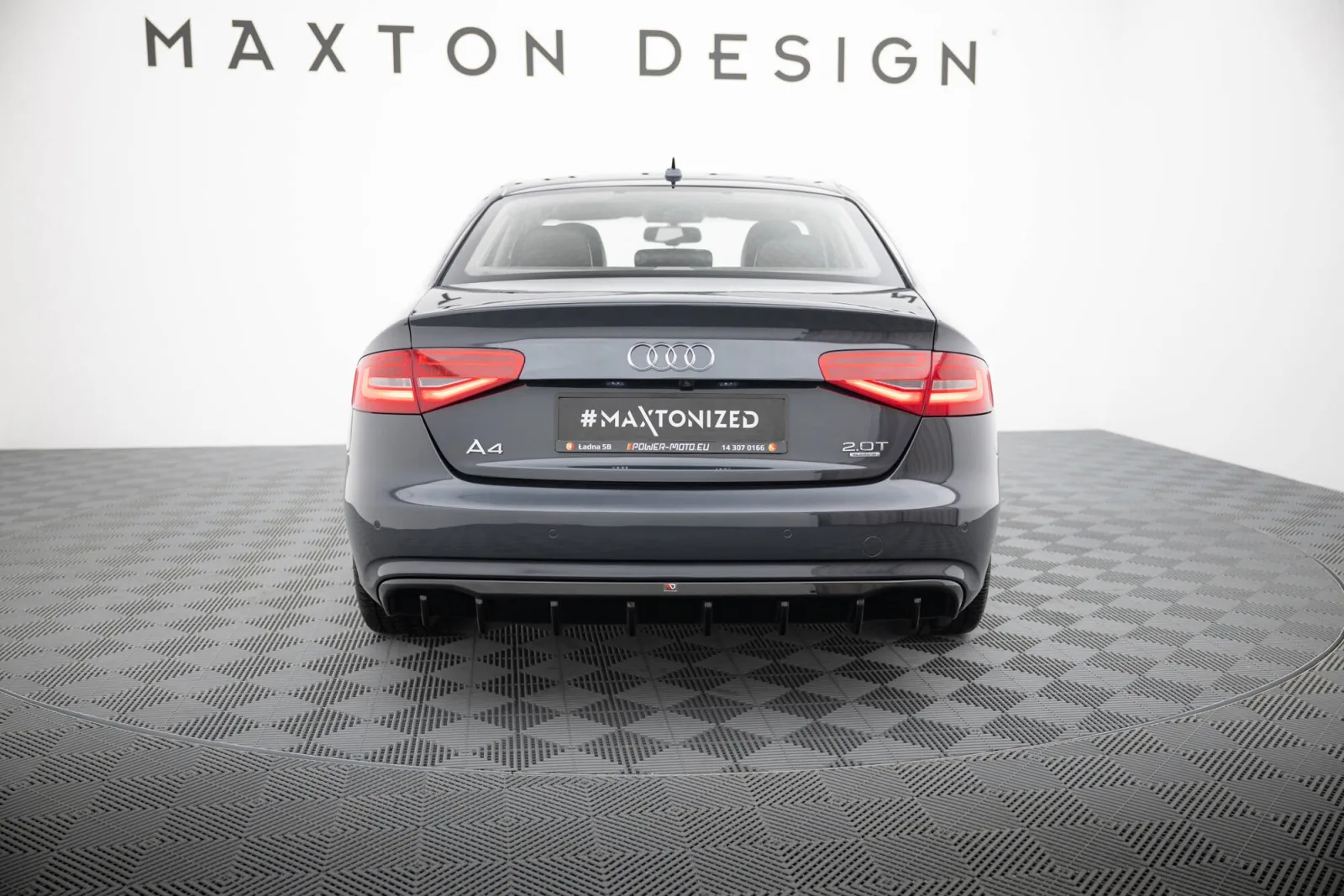 Rear Valance compatible with Audi A4 B8 Facelift (Version without exhausts)