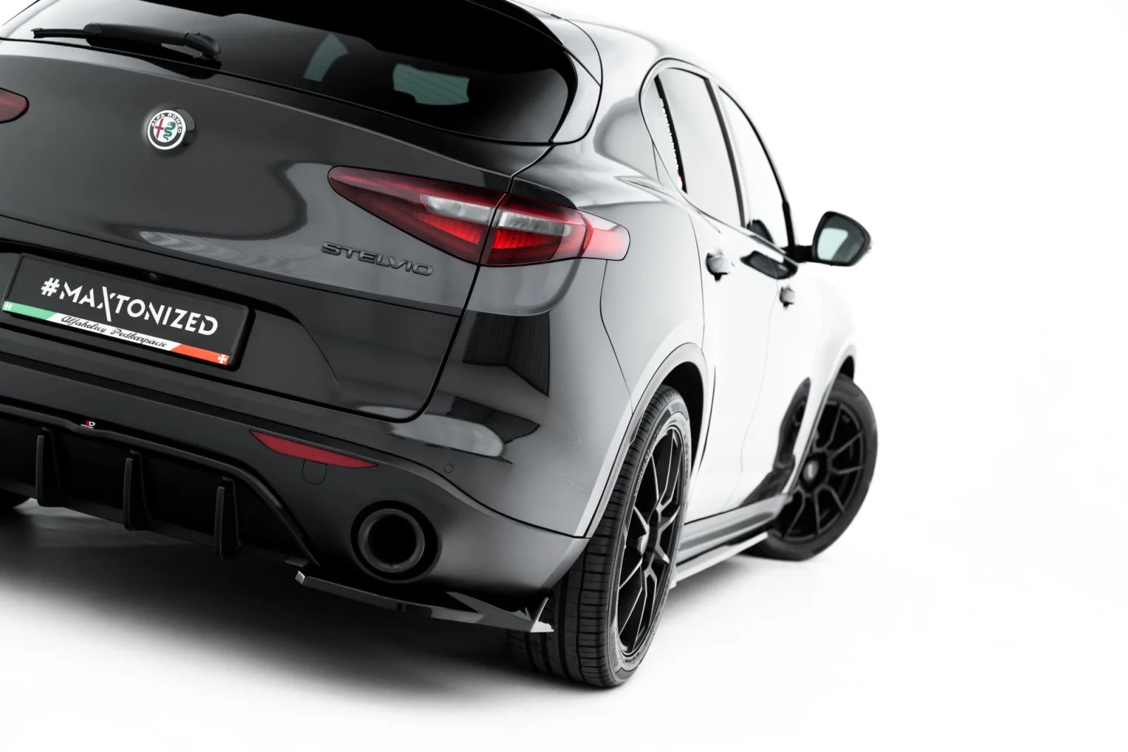Rear Splitters V.2 compatible with Alfa Romeo Stelvio Mk1