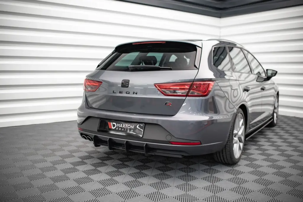 Rear Diffuser Street Pro compatible with Seat Leon FR Sportstourer Mk3