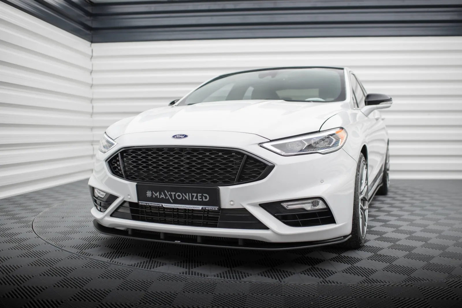 Front Splitter Street Pro compatible with Ford Mondeo Sport Mk5 Facelift / Fusion Sport Mk2 Facelift
