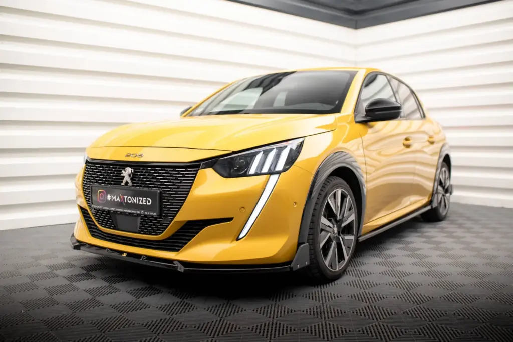 Front Splitter V.1 + Flaps compatible with Peugeot 208 GT Mk2