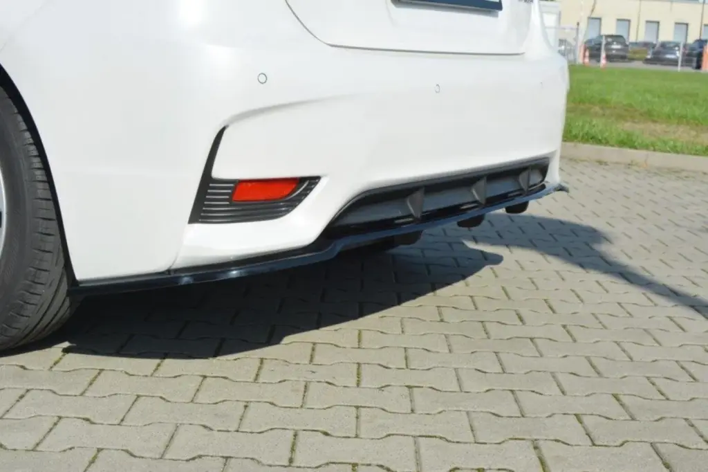 Rear Splitter compatible with Lexus CT Mk1 Facelift (With Diffuser)